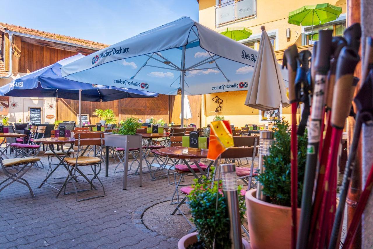 Wander und Aktiv Hotel Rösslwirt Lam Exteriör bild
